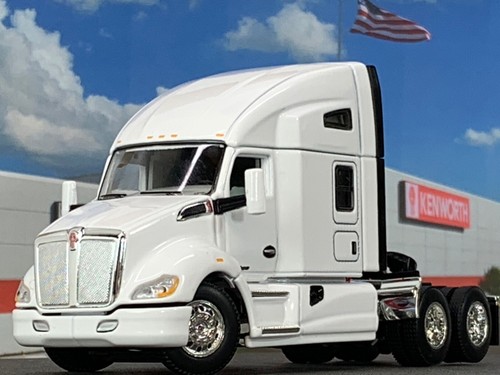 Dcp white kenworth - 1/64, t680